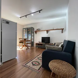 Apartment Enjoy Travel, Tirana